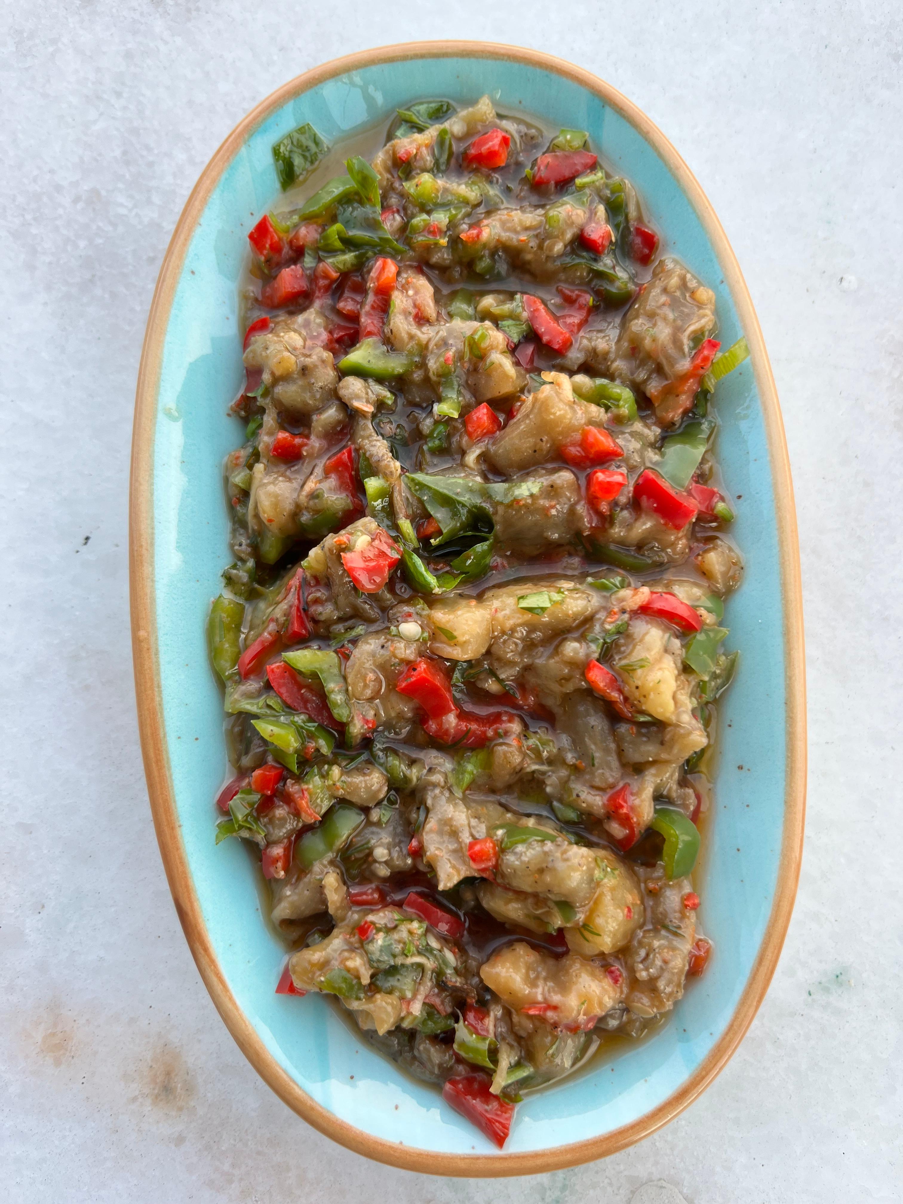 Köz Patlıcan Salata